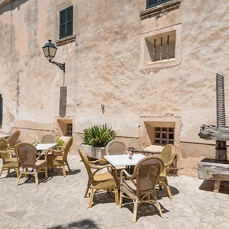 Country house Petit Rural Son Jorda *