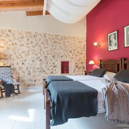 Petit Rural Son Jorda Country house *